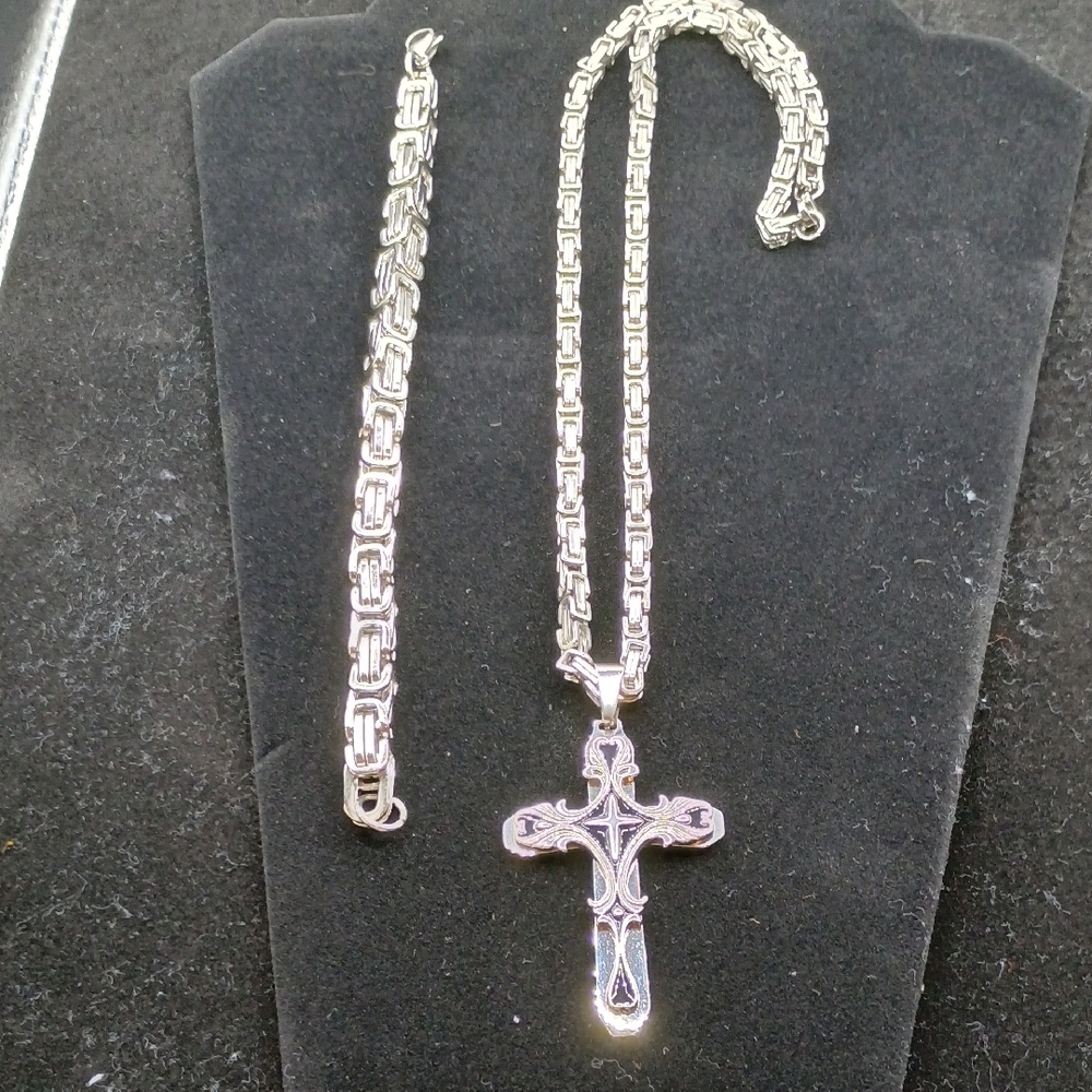 Silver Cross Pendant Necklace